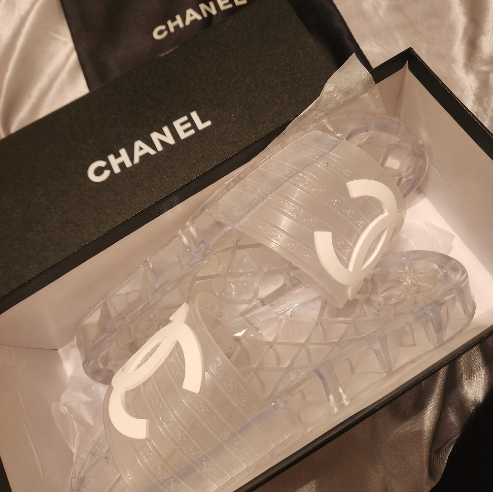 Chanel Pool Slides